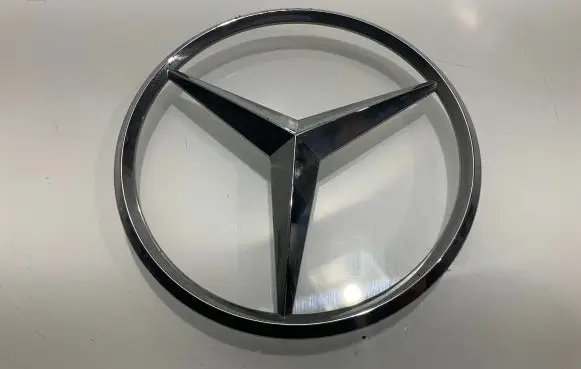 Mercedes-Benz ML W164 Manufacturers badge/model letters 