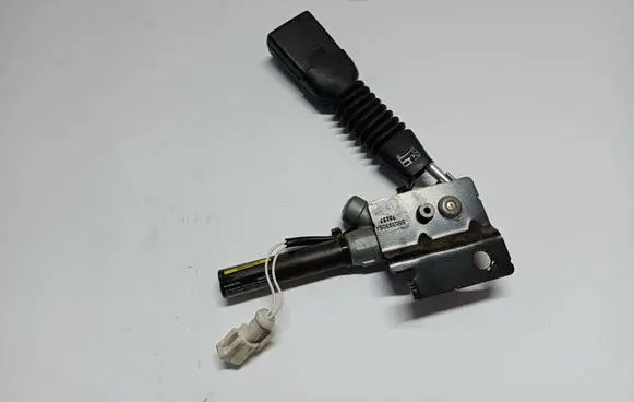 Ford F150 Front seatbelt buckle F7UB1561243AA