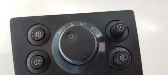 Opel Zafira B Light switch 13205868