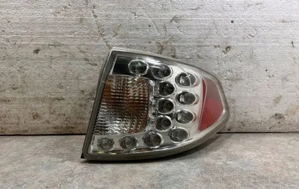 Subaru Impreza II Rear/tail lights 22020024