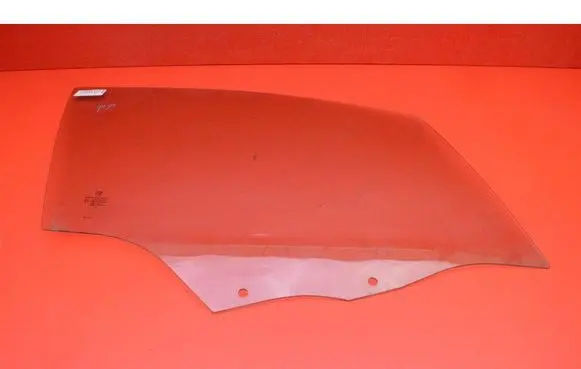 Peugeot 2008 I Front door window glass four-door 