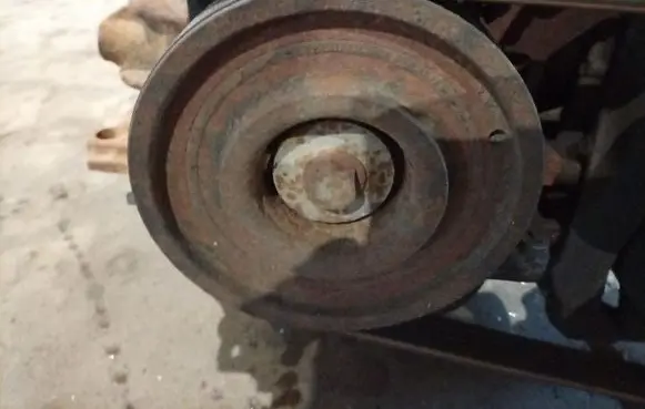 Nissan Primera Crankshaft pulley