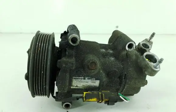 Peugeot 206+ Air conditioning (A/C) compressor (pump) 9671453780