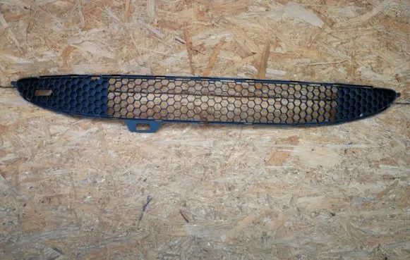 Peugeot 206+ Front bumper lower grill 9648291877