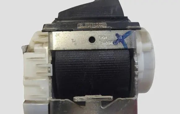 Volkswagen Amarok Rear seatbelt 2H0857811 34066317