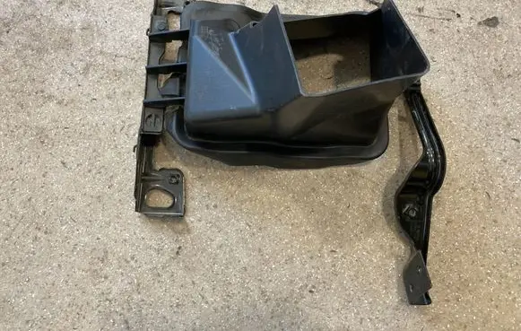 BMW 2 F22 F23 Air intake duct part 7954701