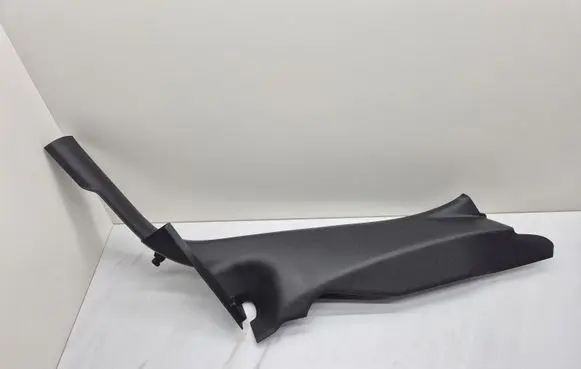Audi Q3 8U Rear sill trim cover 8U0867768 8U08677684PK 8U0867768RH