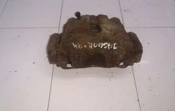 Jaguar XJ X300 Front brake caliper