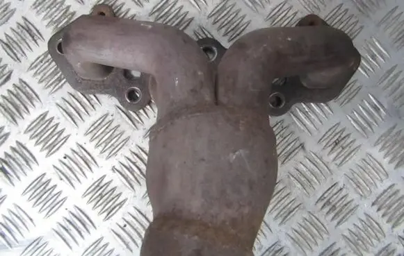 Ford Focus Exhaust manifold