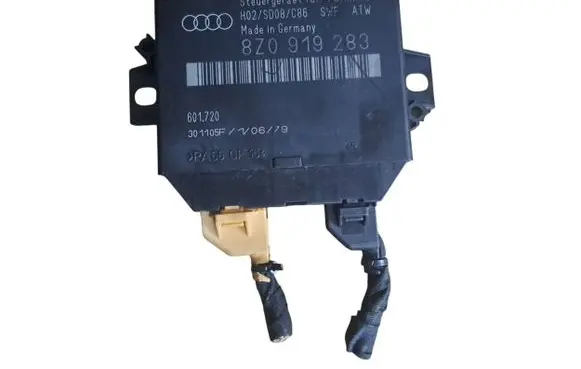 Audi A6 S6 C5 4B Parking PDC control unit/module 8Z0919283