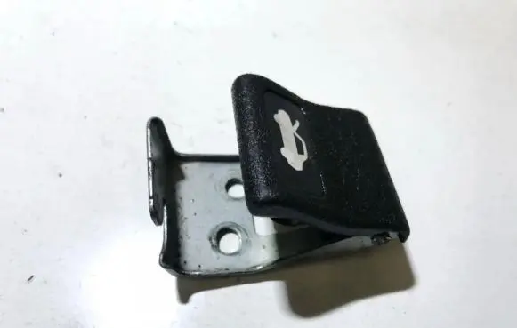 Engine bonnet (hood) release handle