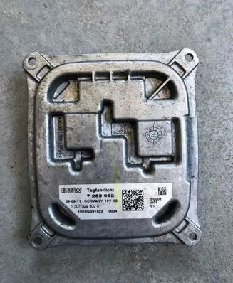 BMW X5 E70 Headlight ballast module Xenon 7263052 10EEG091822 130732930201