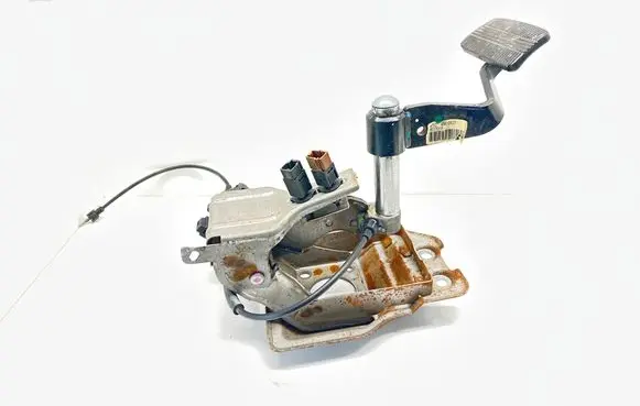 Nissan Murano Z50 Brake pedal 46501CA117 05117E019