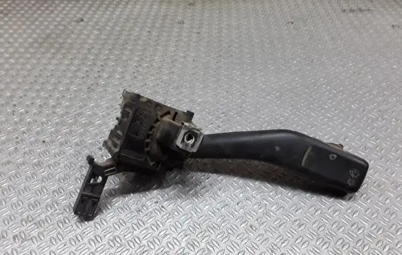 Volkswagen Caddy Wiper control stalk 1K0953519