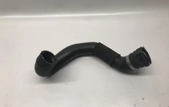 BMW 5 F10 F11 Engine coolant pipe/hose 7593513