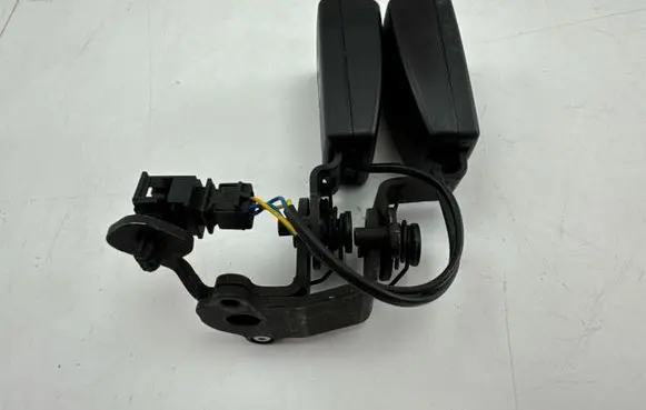 Audi A3 S3 8V Rear seatbelt buckle 8V0857739