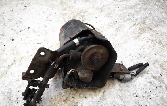 Subaru Legacy Fuel filter 