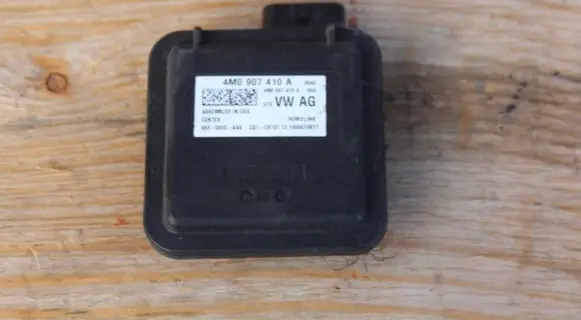 Audi A4 S4 B9 Garage door switch 4M0907410A 9600335AAA