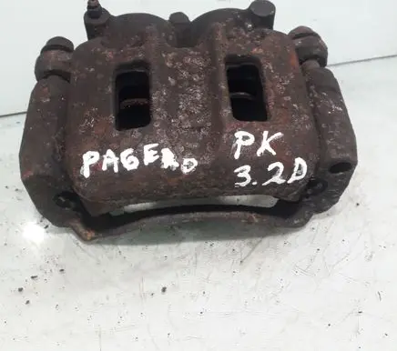 Mitsubishi Pajero Front brake caliper