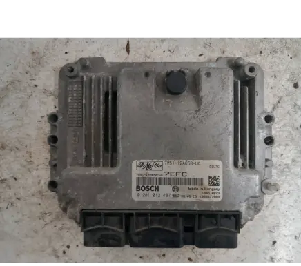 Ford Focus Engine control unit/module 7M5112A650UC 0281012487