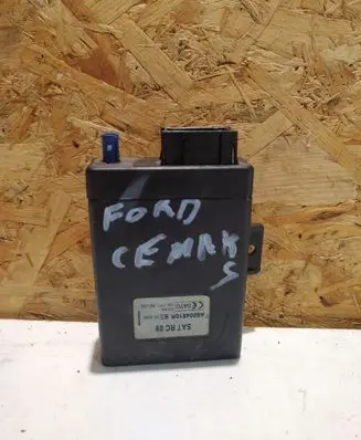 Ford Focus C-MAX Aerial antenna amplifier A6004510 A6004510R