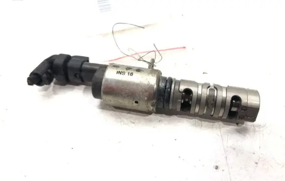 Skoda Superb B8 (3V) Camshaft position sensor 