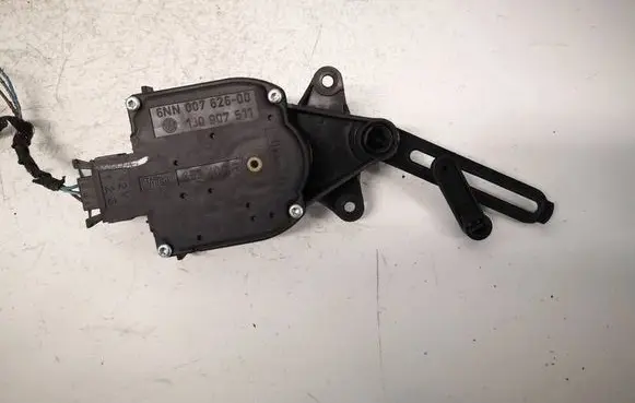 Seat Cordoba (6K) Air flap motor/actuator 1J0907511