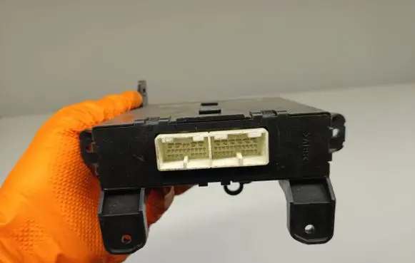 Subaru Outback Fan control module 72343AJ11A TN1776008513