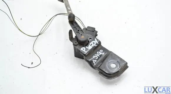 Mercedes-Benz S W221 Air suspension front height level sensor A0105427717 24712