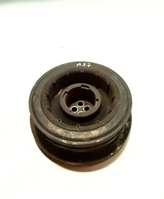 BMW 3 E90 E91 Crankshaft pulley