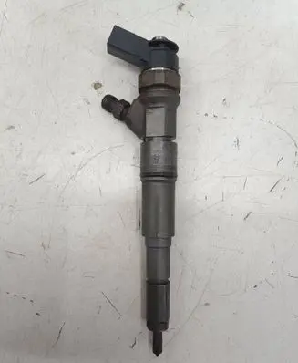 BMW 1 E81 E87 Fuel injector 0445110209