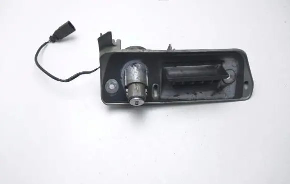 Volkswagen Caddy Tailgate/trunk/boot exterior handle 2K0827565C I5430