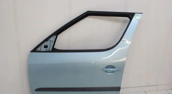 Skoda Roomster (5J) Front door