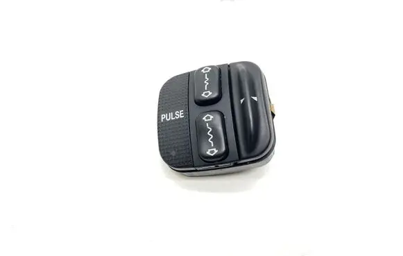 Mercedes-Benz S W220 Seat control switch A2208204710