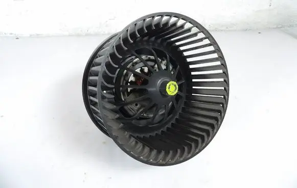 Ford Focus Heater fan/blower AV6N-18456-AA
