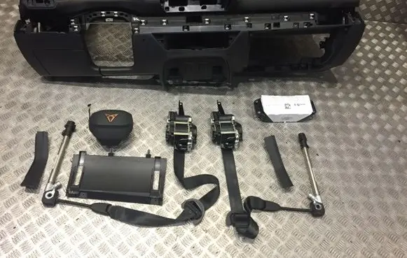 Cupra Born Dashboard 