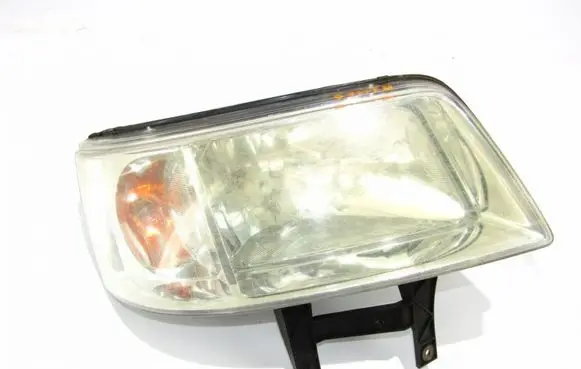 Volkswagen Transporter - Caravelle T5 Headlight/headlamp 7H1941016J