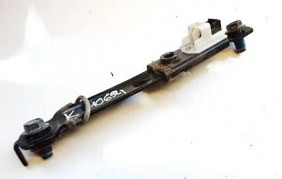 KIA Ceed Seat belt adjustment rail 6089651a