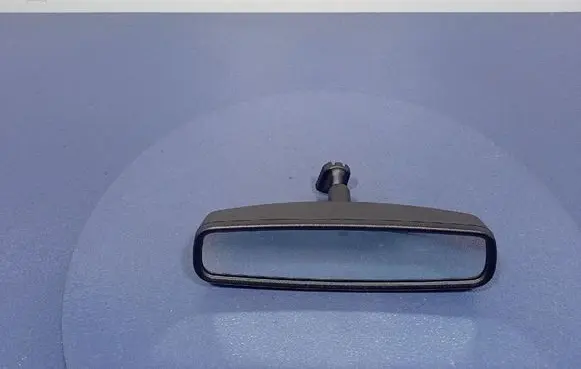 Rear view mirror (interior)