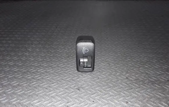 Honda CR-V Headlight level height control switch M20010HJSS5A