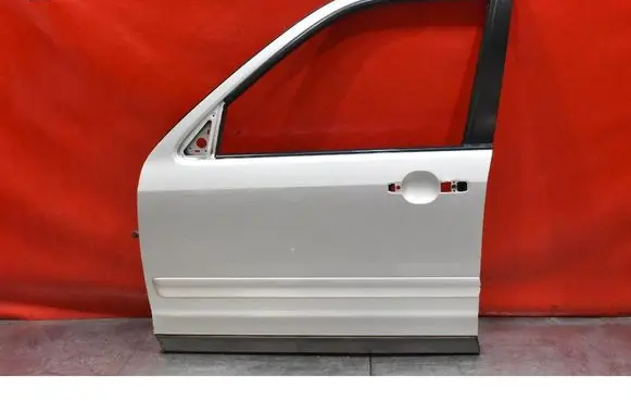 Honda CR-V Front door