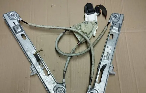 Dodge Caliber Front door window regulator with motor 05074798AA