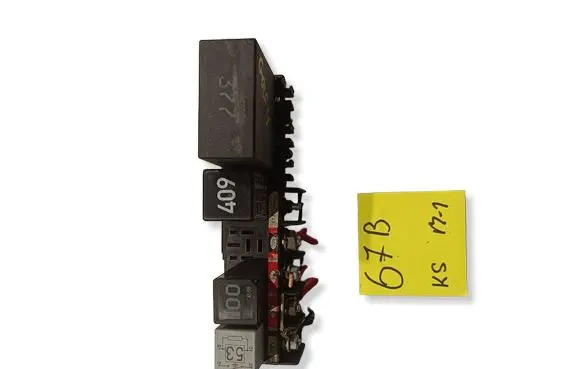 Volkswagen Golf IV Other relay 4B0955531A