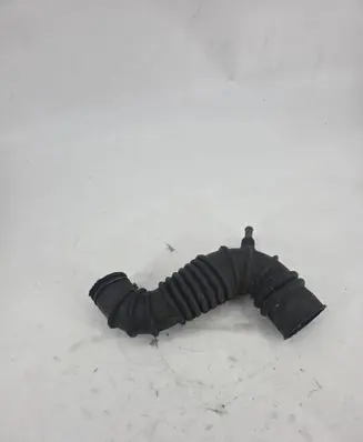 Mitsubishi Pajero Turbo air intake inlet pipe/hose 