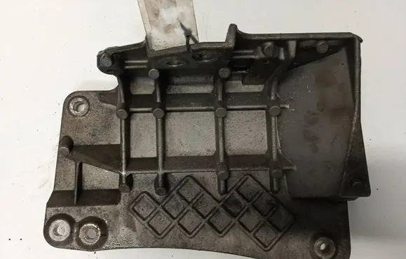 Nissan Primera Engine mounting bracket 11252BV000 0623120