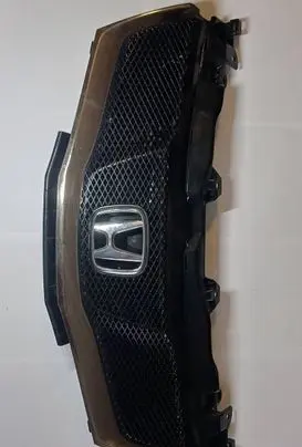 Honda Civic Front bumper upper radiator grill 71122SMTE5