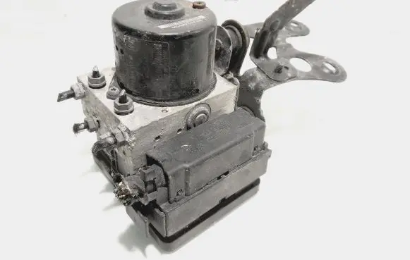 Audi A3 S3 8P ABS Pump 1K0907379Q 1k0614517m
