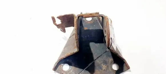 Ford Ka Bracket in trunk/boot c496c544