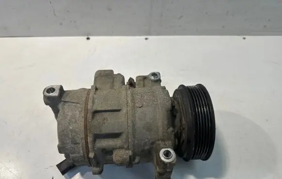 Audi A4 S4 B8 8K Air conditioning (A/C) compressor (pump) 8K0260805N