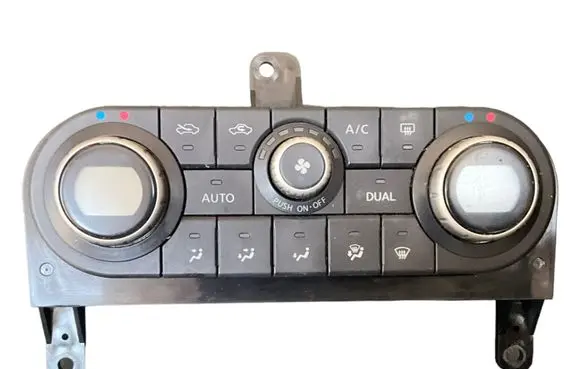 Nissan Qashqai Climate control unit 27500JD45D A02000A7708001